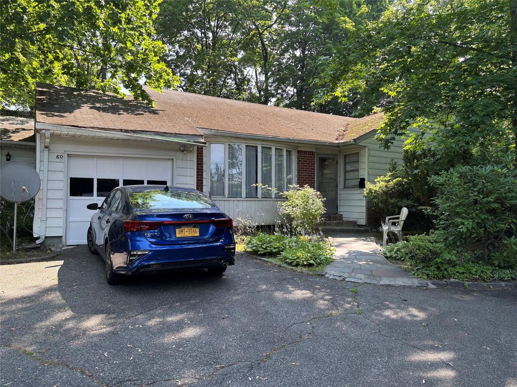 60 POLO Road, Great Neck, NY 11023
