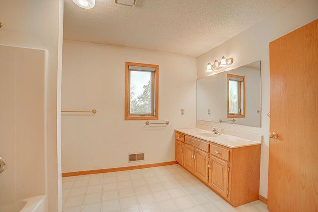 16918 Vassar Street NE, Columbus, MN 55025