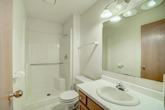 16918 Vassar Street NE, Columbus, MN 55025