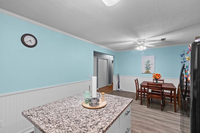 162 Alberta Dr, Ozark, AL 36360