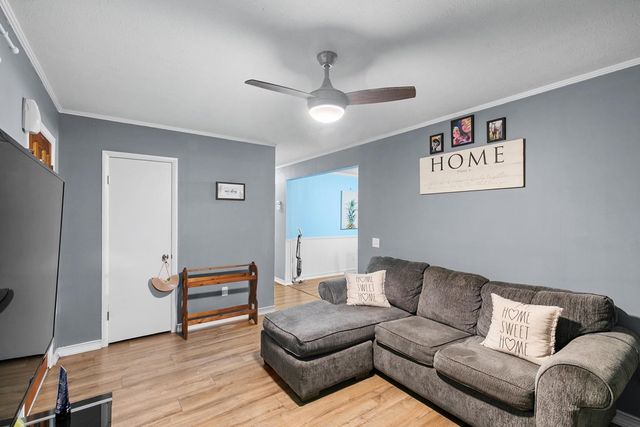 162 Alberta Dr, Ozark, AL 36360