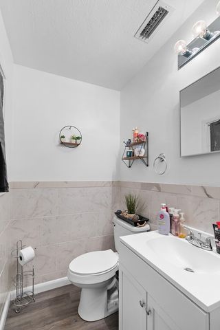 162 Alberta Dr, Ozark, AL 36360