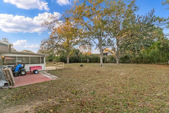 162 Alberta Dr, Ozark, AL 36360