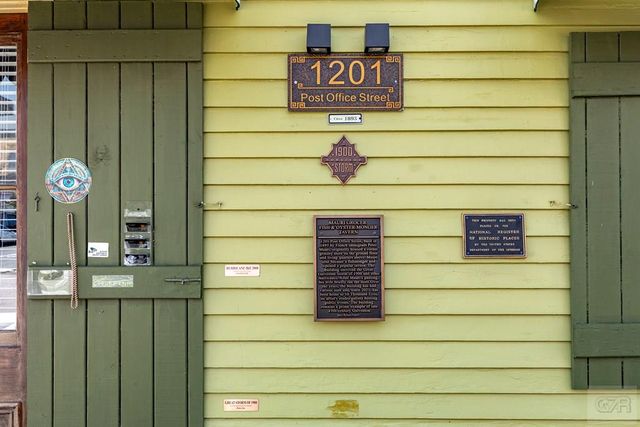 1201 Postoffice Street, Galveston, TX 77550