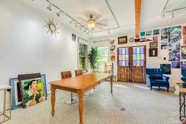 1201 Postoffice Street, Galveston, TX 77550