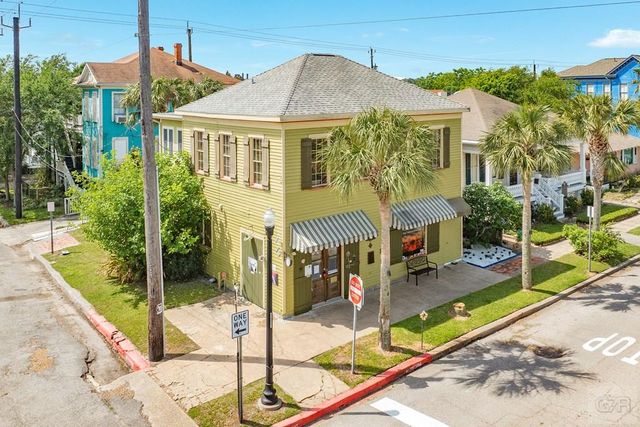 1201 Postoffice Street, Galveston, TX 77550