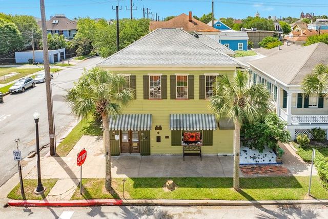 1201 Postoffice Street, Galveston, TX 77550