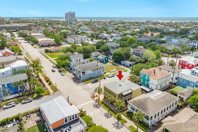 1201 Postoffice Street, Galveston, TX 77550