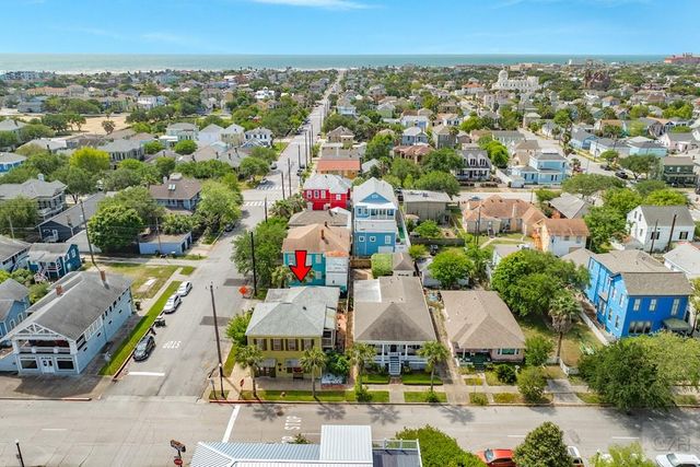 1201 Postoffice Street, Galveston, TX 77550