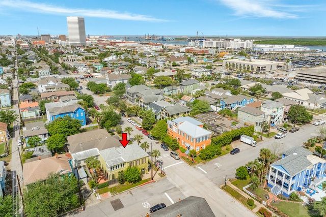 1201 Postoffice Street, Galveston, TX 77550