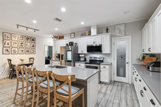 6838 CR 607B, Bushnell, FL 33513