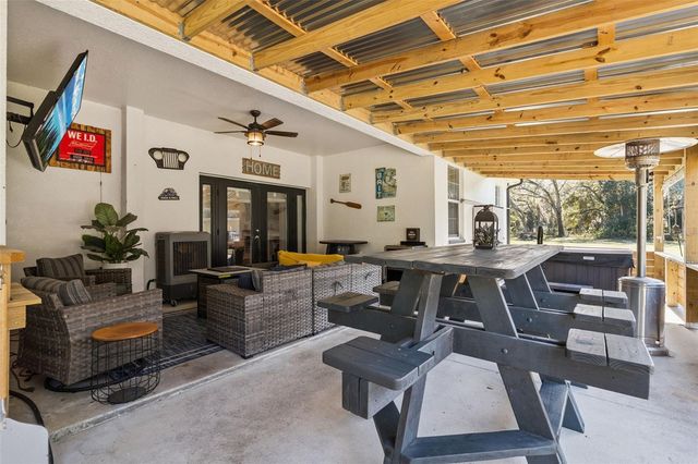 6838 CR 607B, Bushnell, FL 33513