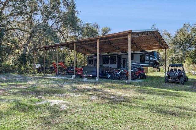 6838 CR 607B, Bushnell, FL 33513