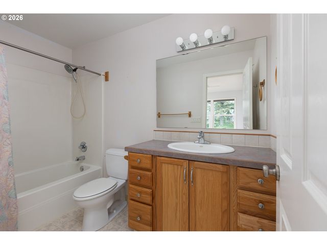 3467 Nw OAR Ave, Lincoln City, OR 97367
