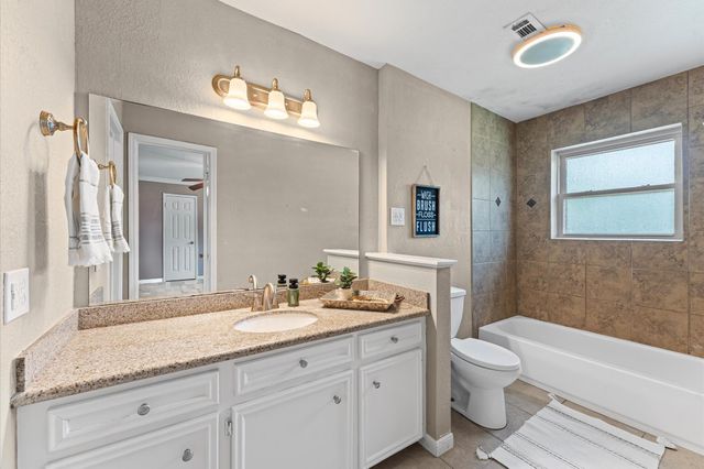 427 Whitecap Drive, El Lago, TX 77586