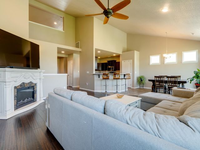 671 Condor Dr, Cheney, WA 99004
