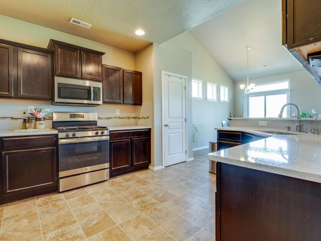 671 Condor Dr, Cheney, WA 99004