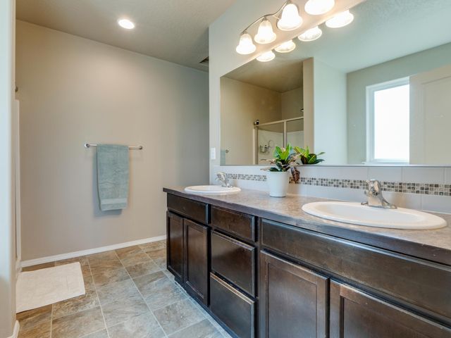 671 Condor Dr, Cheney, WA 99004