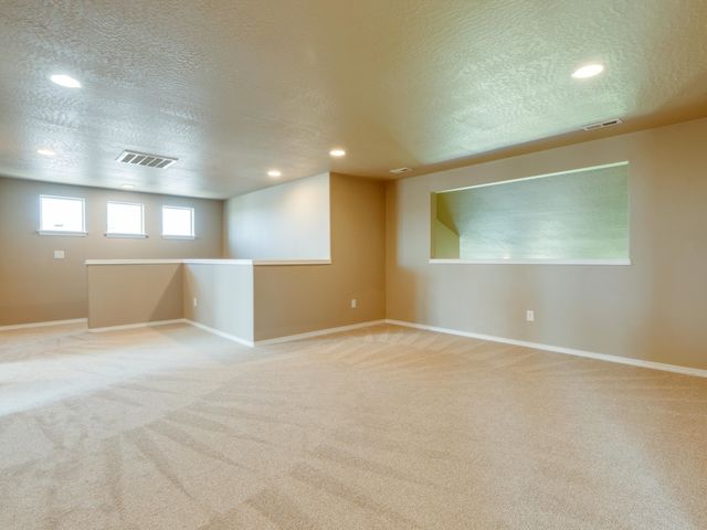 671 Condor Dr, Cheney, WA 99004