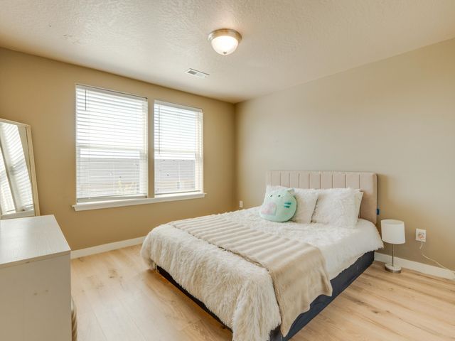 671 Condor Dr, Cheney, WA 99004