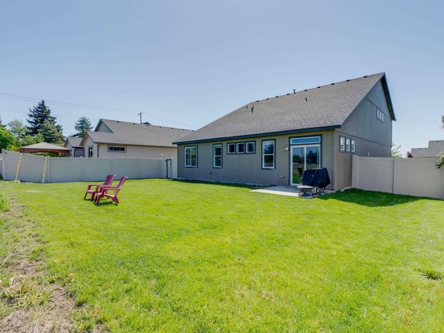 671 Condor Dr, Cheney, WA 99004