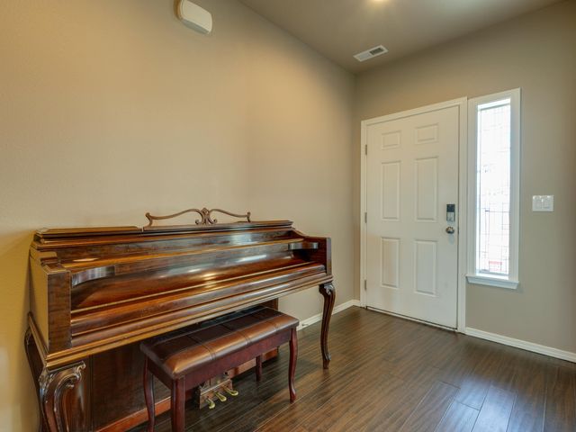 671 Condor Dr, Cheney, WA 99004