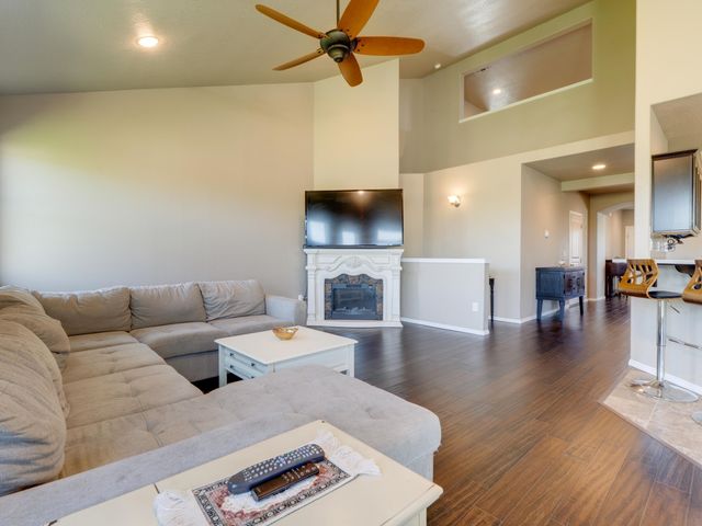 671 Condor Dr, Cheney, WA 99004