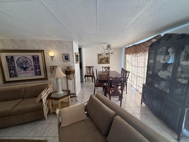 113 NW 50th Street, Pompano Beach, FL 33064