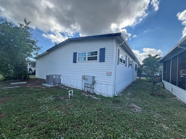113 NW 50th Street, Pompano Beach, FL 33064
