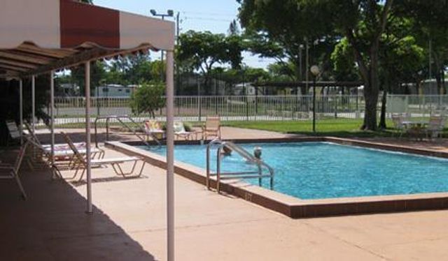 113 NW 50th Street, Pompano Beach, FL 33064
