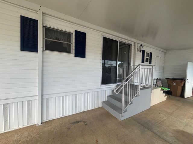 113 NW 50th Street, Pompano Beach, FL 33064