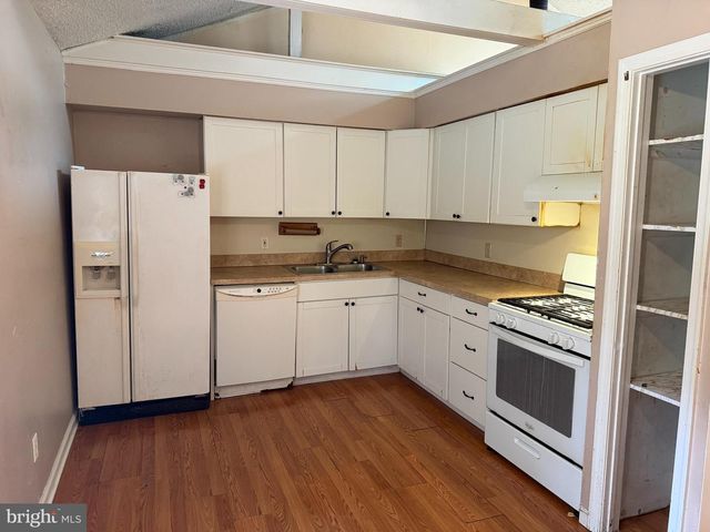 7311 DRIFTWOOD LN, Mays Landing, NJ 08330