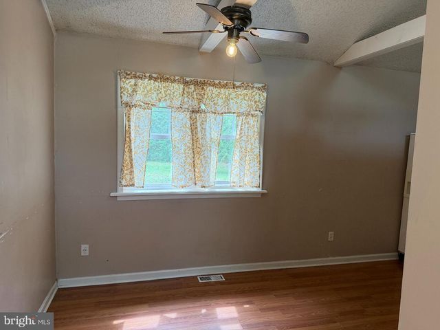 7311 DRIFTWOOD LN, Mays Landing, NJ 08330