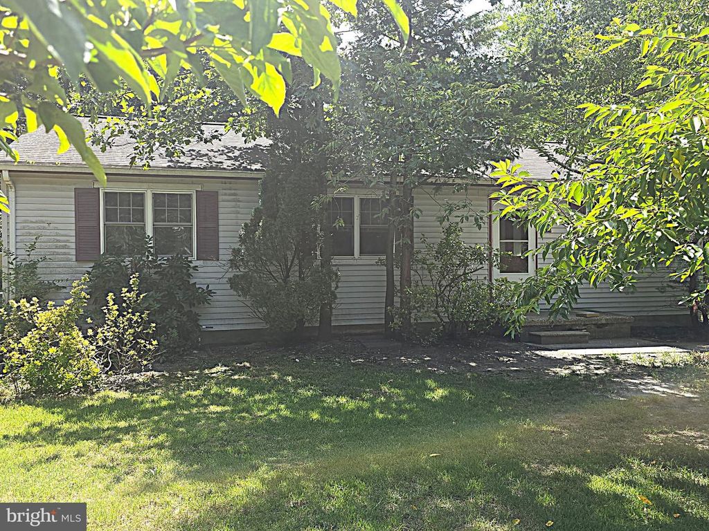 7311 DRIFTWOOD LN, Mays Landing, NJ 08330