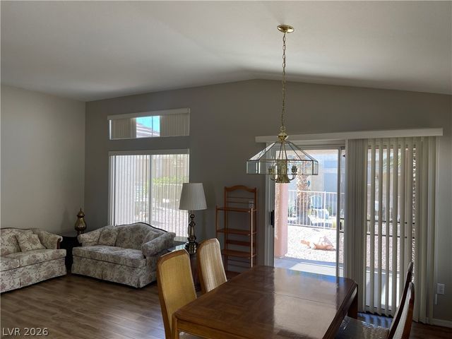 2110 Eagle Watch Drive, Henderson, NV 89012