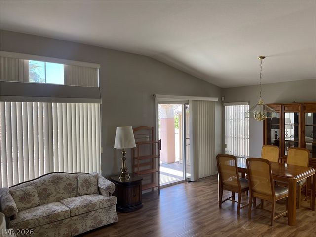 2110 Eagle Watch Drive, Henderson, NV 89012