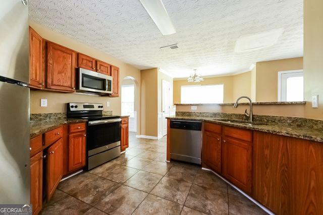 2492 Brighton Trail, Jonesboro, GA 30236