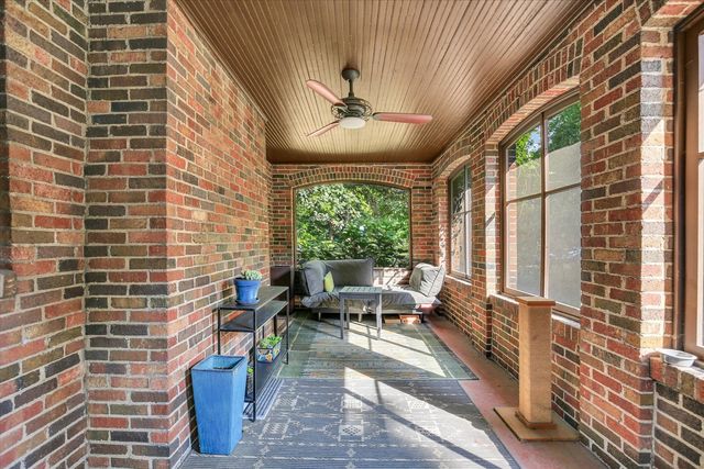 1001 S Douglas Avenue, Urbana, IL 61801