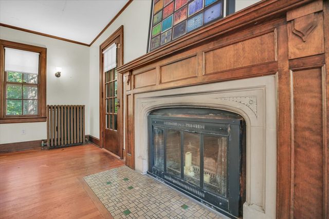 1001 S Douglas Avenue, Urbana, IL 61801