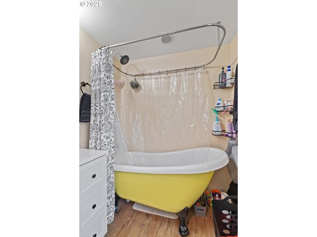 1434 MARYLAND Ave, Myrtle Point, OR 97458