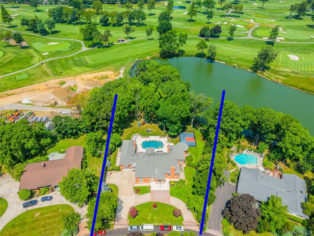 25 Lake Road, Lake Success, NY 11020