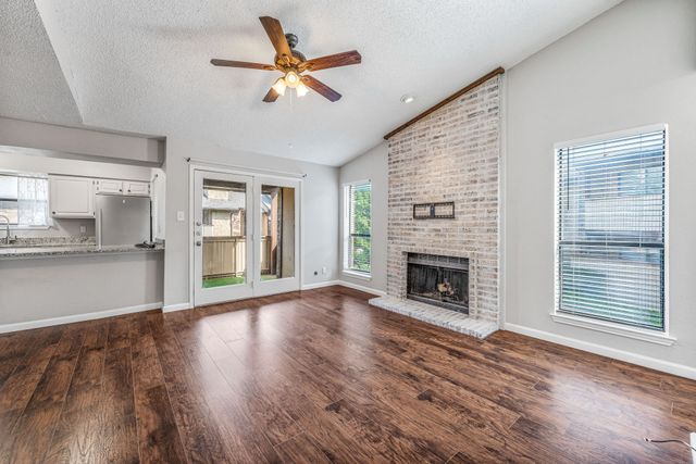 1204 Harwell Drive 2124, Arlington, TX 76011