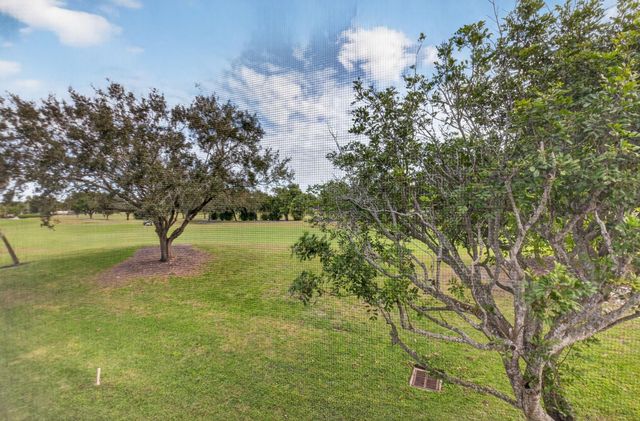 11586 Briarwood Circle 4, Boynton Beach, FL 33437