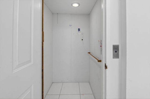 11586 Briarwood Circle 4, Boynton Beach, FL 33437