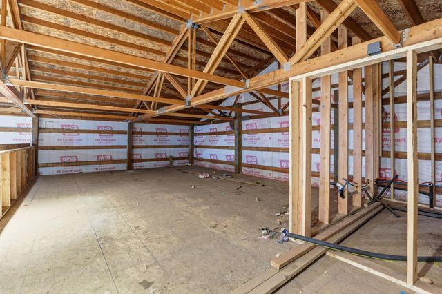 11532 E Antler Rd, Chattaroy, WA 99003