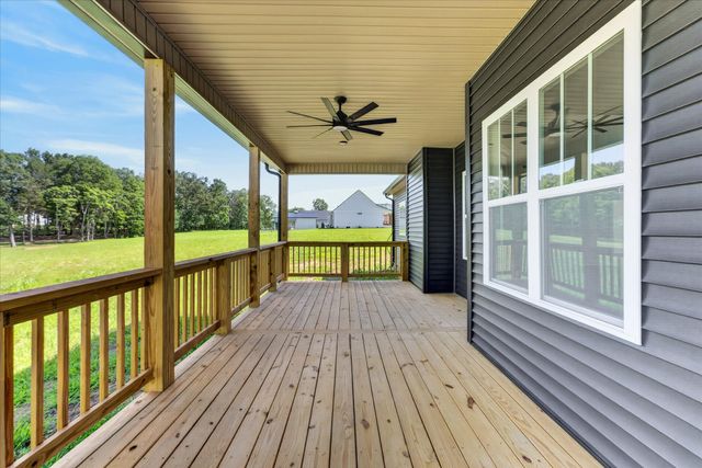 4807 Hunter Rd, Southside, TN 37171