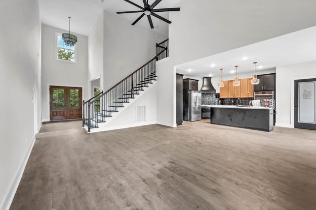 4807 Hunter Rd, Southside, TN 37171