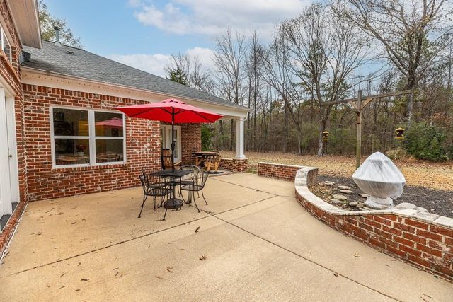 75 E EDENBERG DR E, Collierville, TN 38017