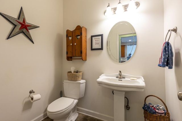 75 E EDENBERG DR E, Collierville, TN 38017