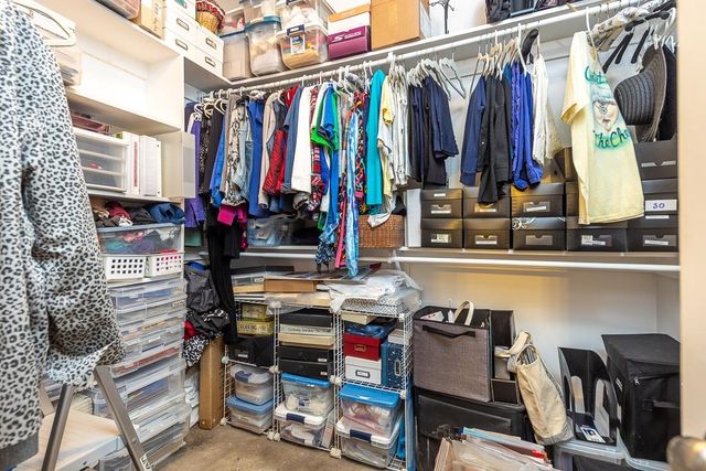 75 E EDENBERG DR E, Collierville, TN 38017